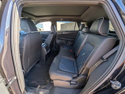 2026 Volkswagen Atlas Cross Sport SEL Premium R-Line