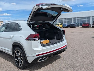 2026 Volkswagen Atlas Cross Sport SEL Premium R-Line