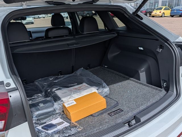 2026 Volkswagen Atlas Cross Sport SEL Premium R-Line