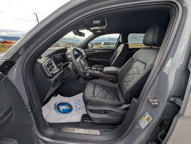2026 Volkswagen Atlas Cross Sport SE w/Technology