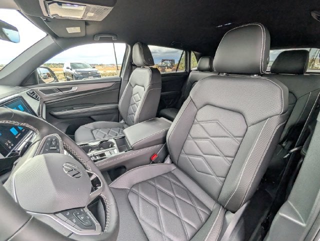 2026 Volkswagen Atlas Cross Sport SE w/Technology