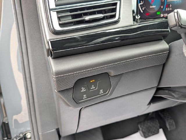 2026 Volkswagen Atlas Cross Sport SE w/Technology