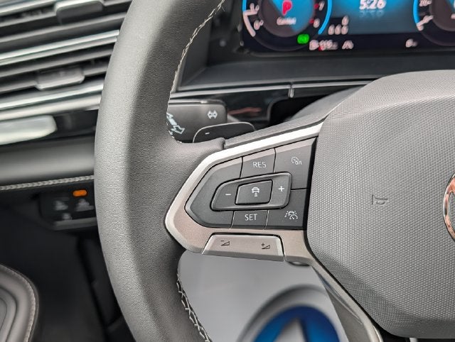 2026 Volkswagen Atlas Cross Sport SE w/Technology