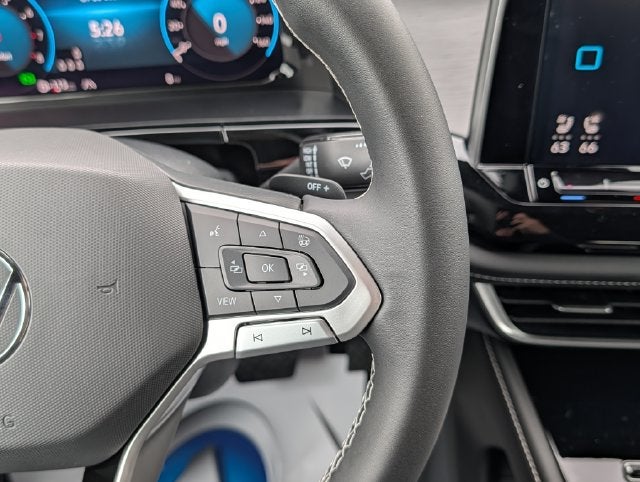 2026 Volkswagen Atlas Cross Sport SE w/Technology