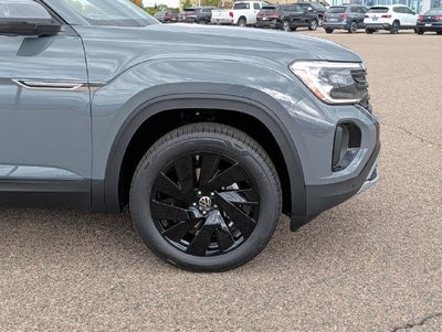 2026 Volkswagen Atlas Cross Sport SE w/Technology