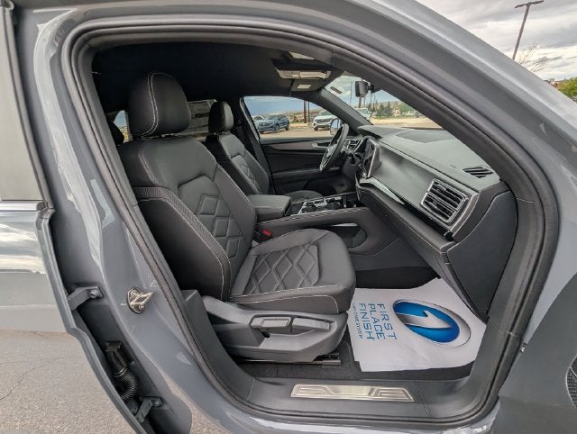 2026 Volkswagen Atlas Cross Sport SE w/Technology
