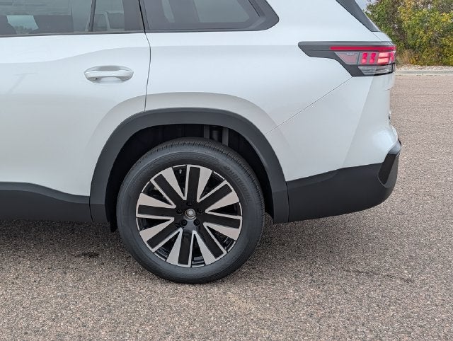 2027 Volkswagen Atlas SE w/Technology