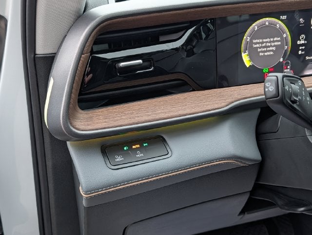 2027 Volkswagen Atlas SE w/Technology
