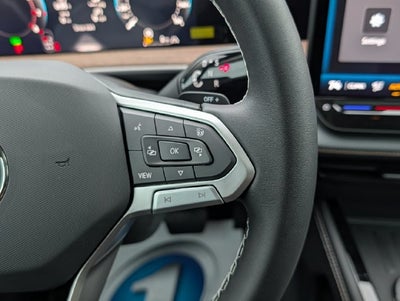 2027 Volkswagen Atlas SE w/Technology