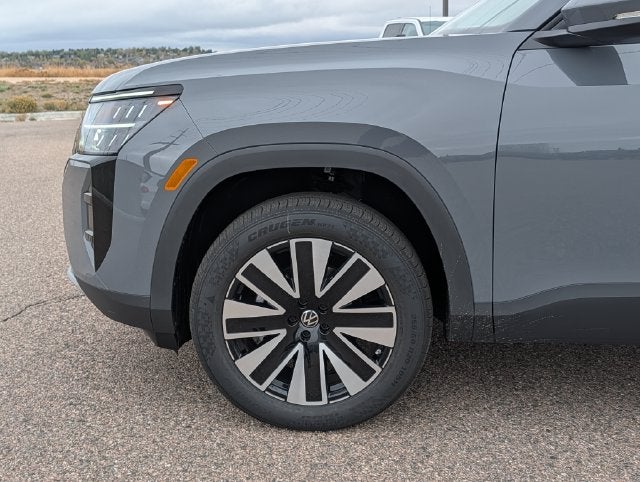 2027 Volkswagen Atlas SE w/Technology