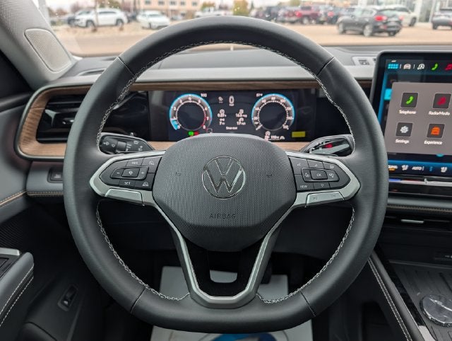 2027 Volkswagen Atlas SE w/Technology