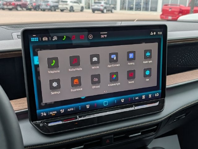 2027 Volkswagen Atlas SE w/Technology