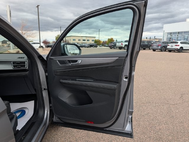 2026 Volkswagen Atlas Cross Sport SE w/Technology
