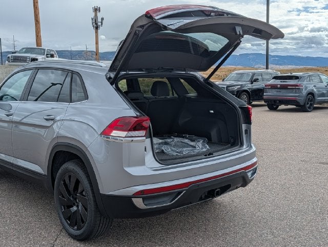 2026 Volkswagen Atlas Cross Sport SE w/Technology