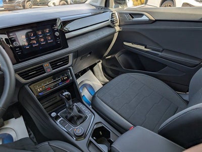 2025 Volkswagen Taos 1.5T SE Black