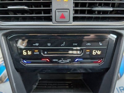 2025 Volkswagen Taos 1.5T SE Black