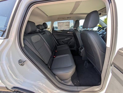 2025 Volkswagen Taos 1.5T SE Black