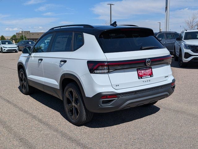2025 Volkswagen Taos 1.5T SE Black