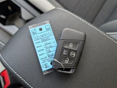 2025 Volkswagen Taos 1.5T SE