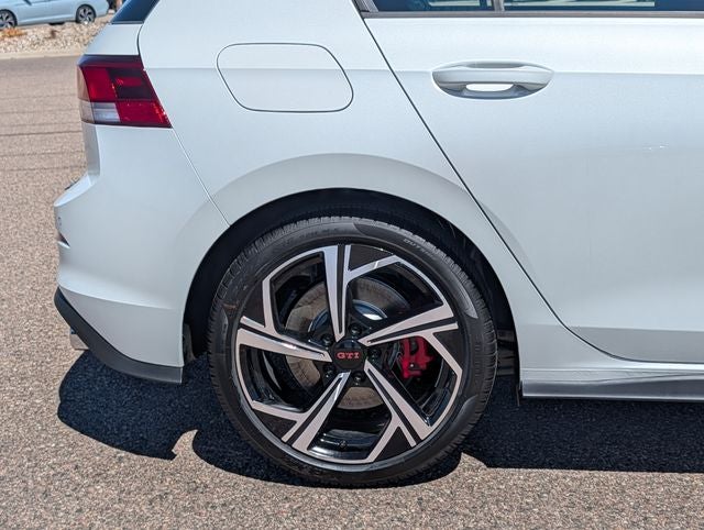 2026 Volkswagen Golf GTI 2.0T SE