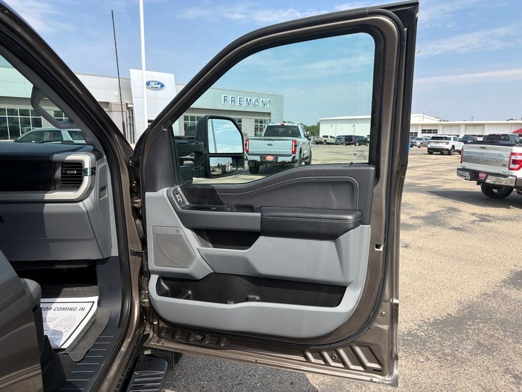 2023 Ford F-350SD XLT