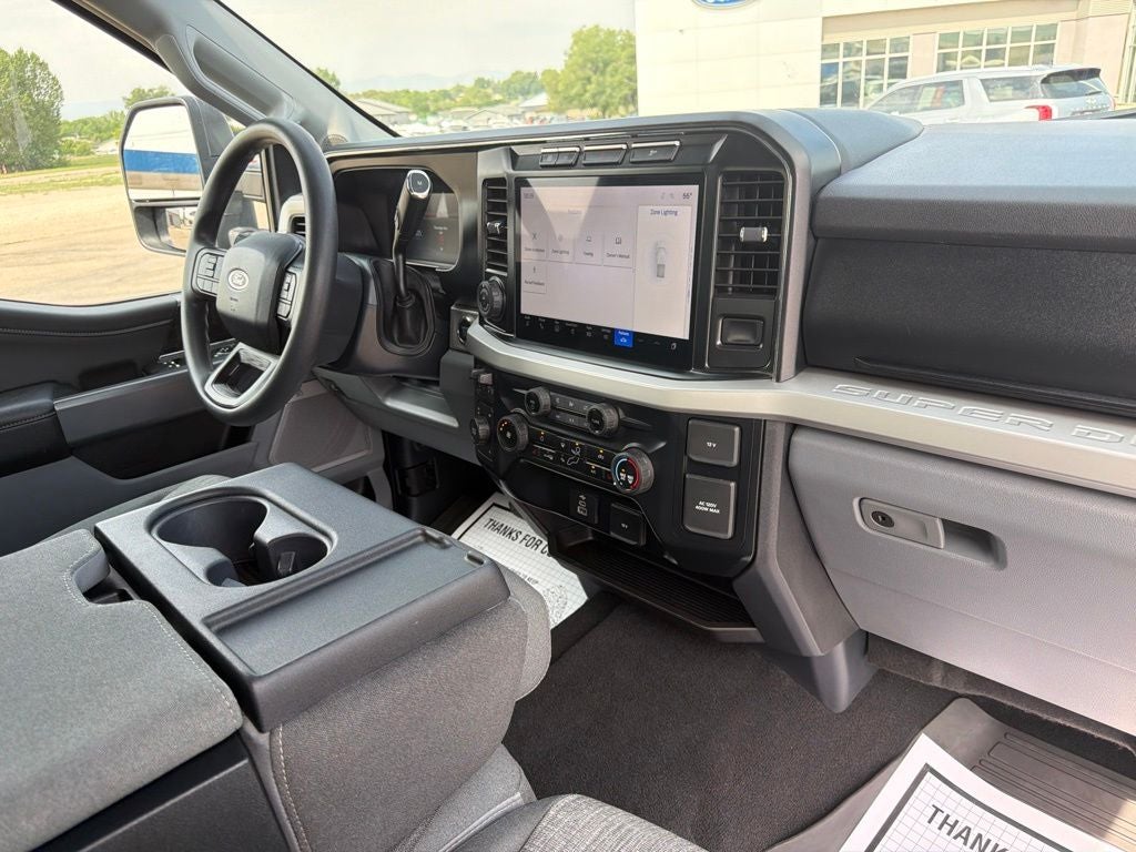 2023 Ford F-350SD XLT