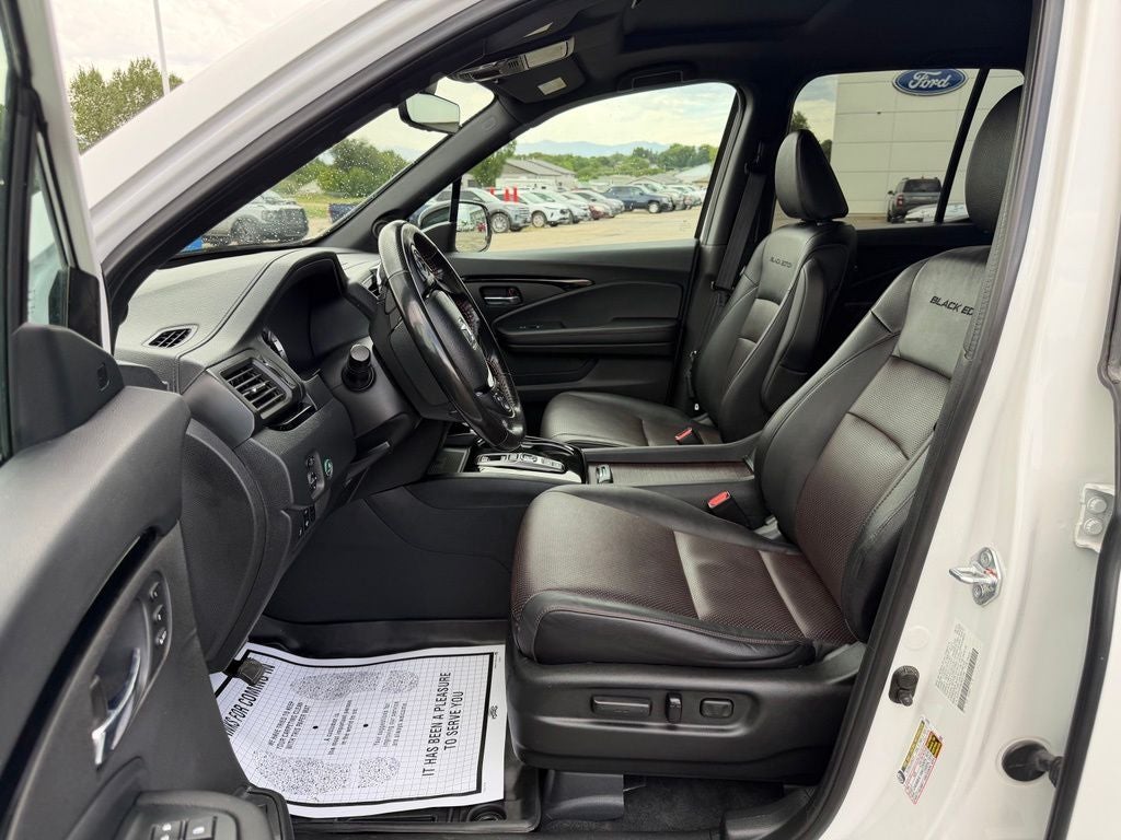 2023 Honda Ridgeline Black Edition