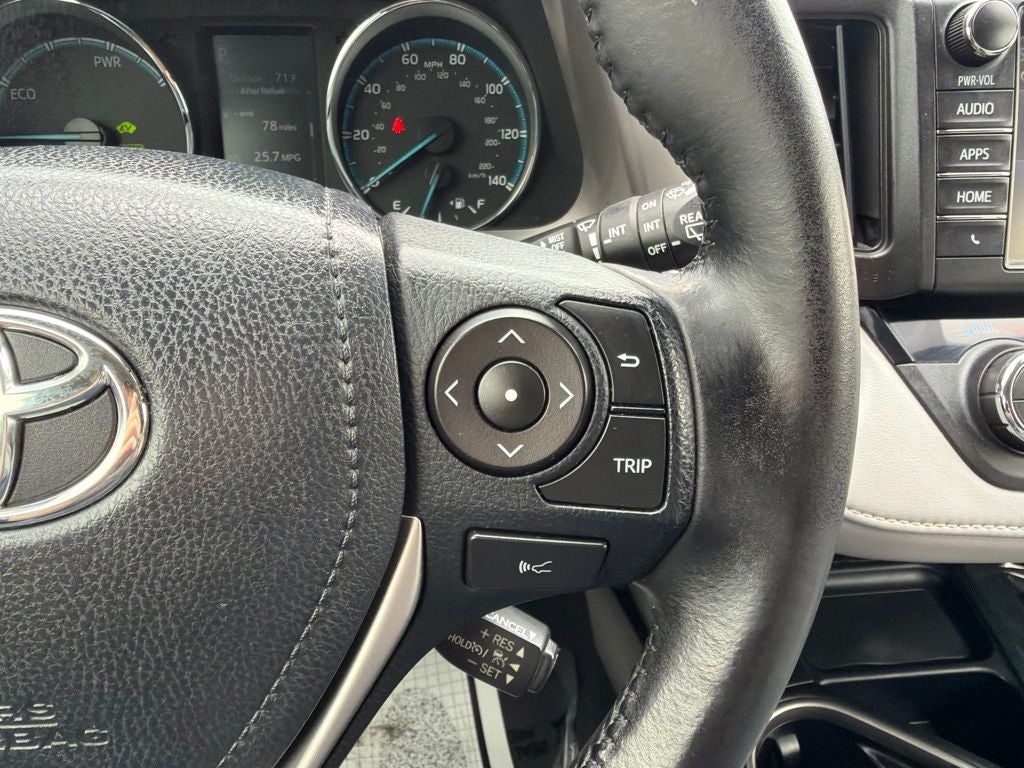 2018 Toyota RAV4 Hybrid XLE