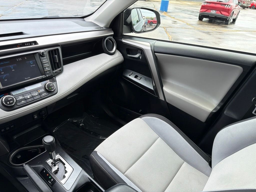 2018 Toyota RAV4 Hybrid XLE