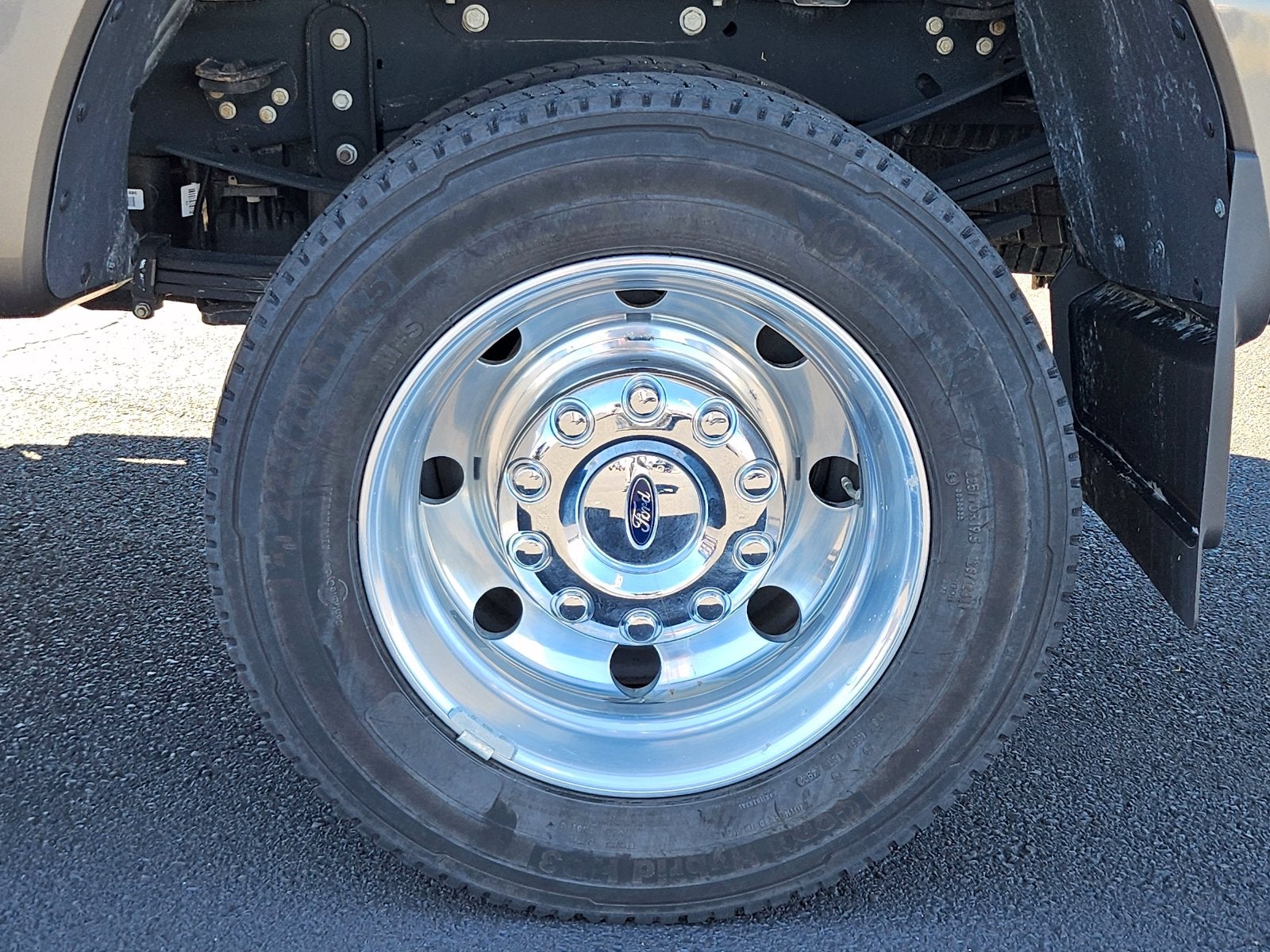 2023 Ford F-450SD XLT