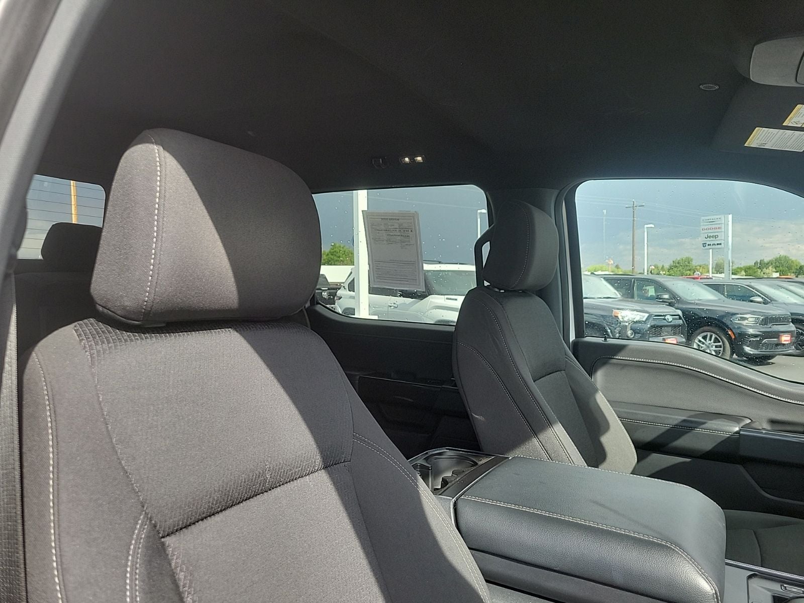 2023 Ford F-150 Base