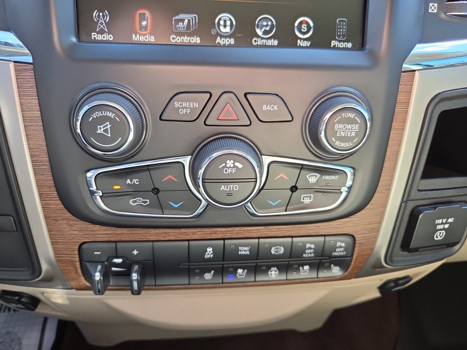 2017 RAM 2500 Laramie