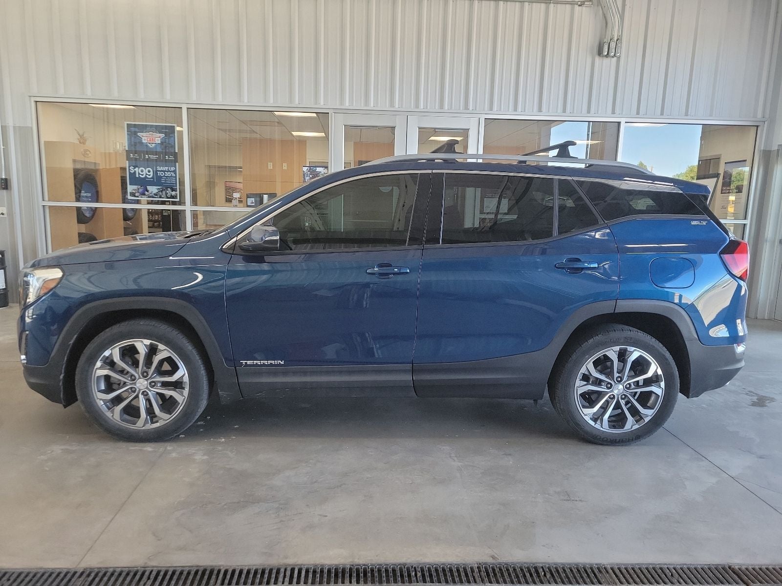 2020 GMC Terrain SLT