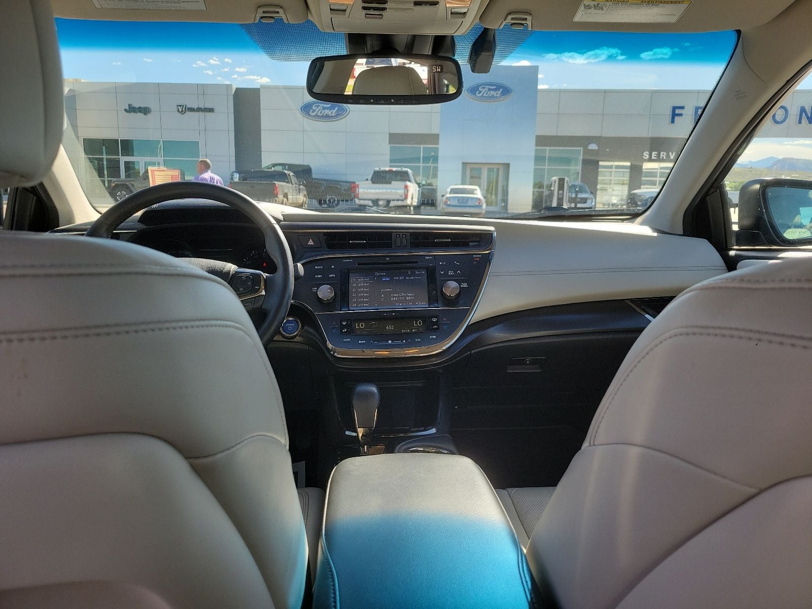 2016 Toyota Avalon Hybrid Base